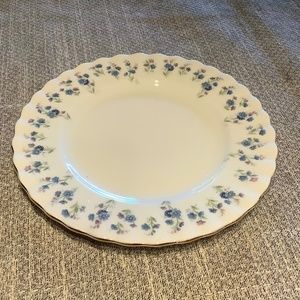 Royal Albert Bone China Bread & Butter Plate Memory Lane Collection